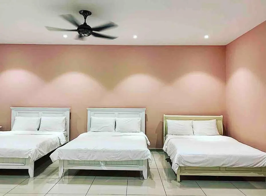 Fifteen Famiglia Malacca - Homestay Malaysia